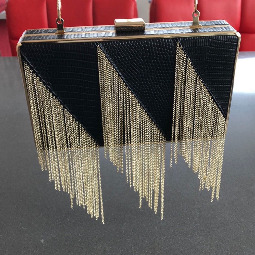 Hard case fringe bag - Picture 3 of 5
